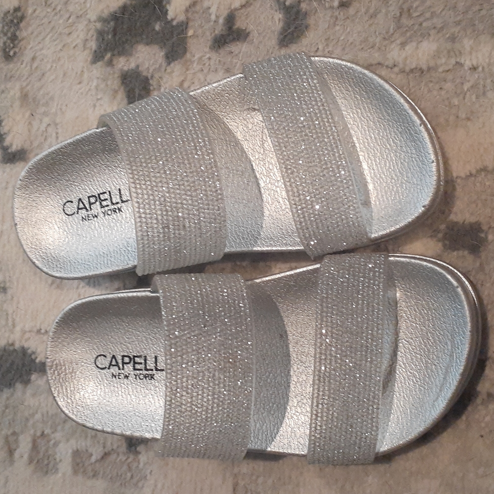 Capelli Silver Sparkle Strappy Girls Slide In Sandals Size 9/10